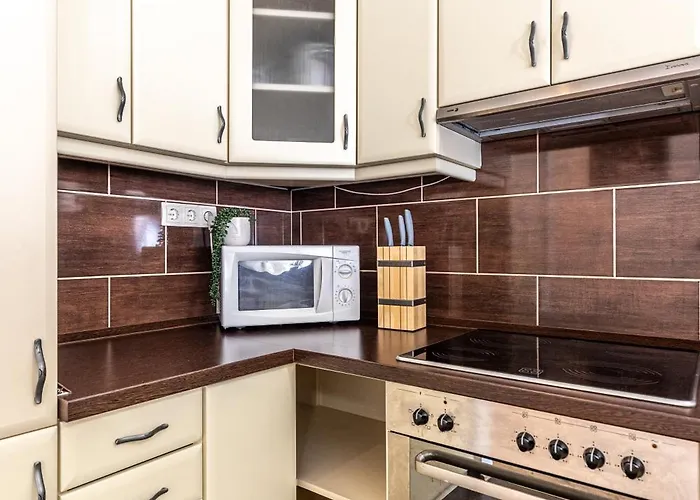 شقة Gozsdu White Raven 504 With Free Underground Parking بودابست