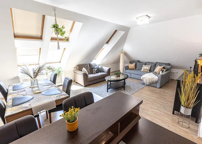 Gozsdu White Raven 504 With Free Underground Parking شقة بودابست